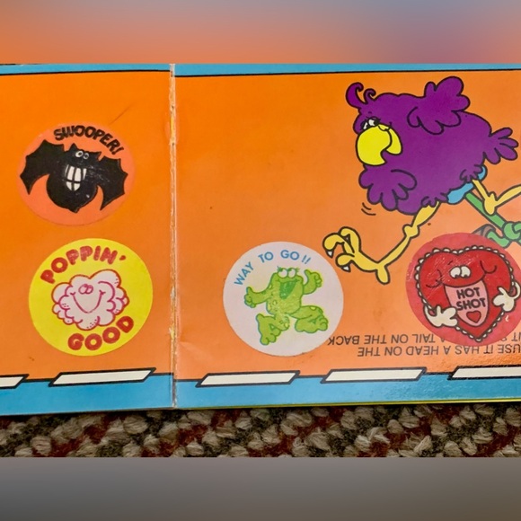 1980 Vtg Trend Collect A Sticker Album Collection of Old Stickers - Picture 9 of 16